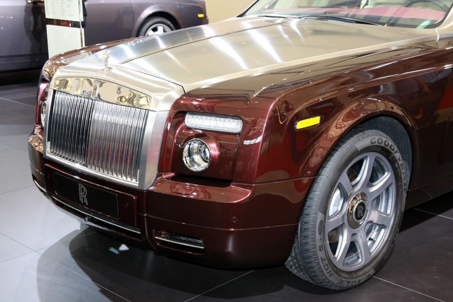  Rolls-Royce Phantom Coupe 2008 года  (фото 123 из 134)